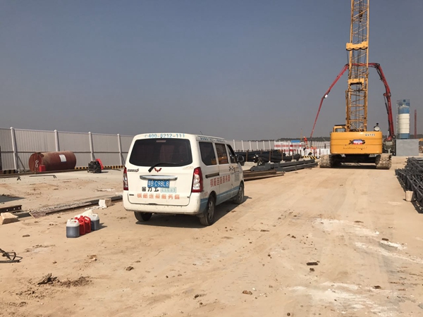 固力士 滾絲機(jī)